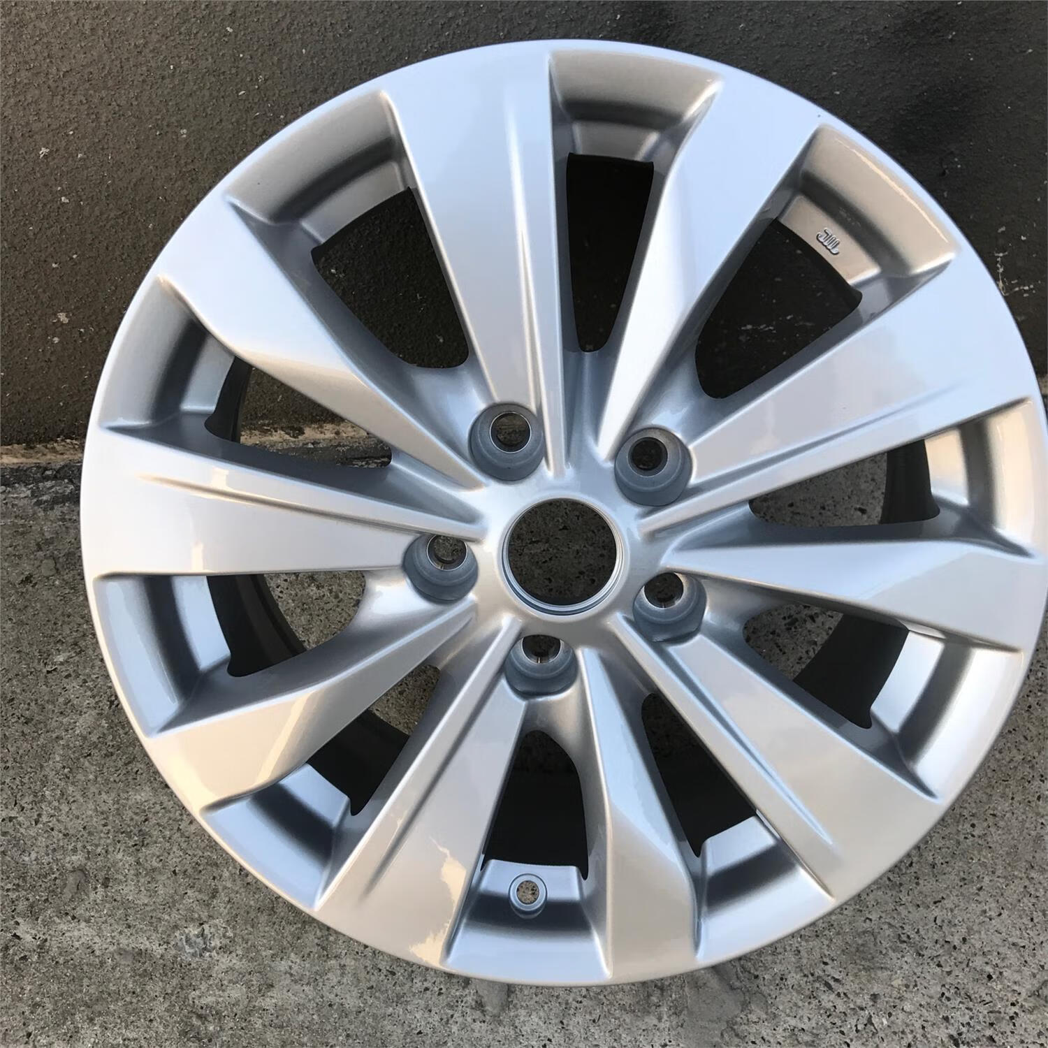 享胜适用于2017款日产天籁轮毂16寸原厂原装尼桑公爵轩逸铝合金钢圈改