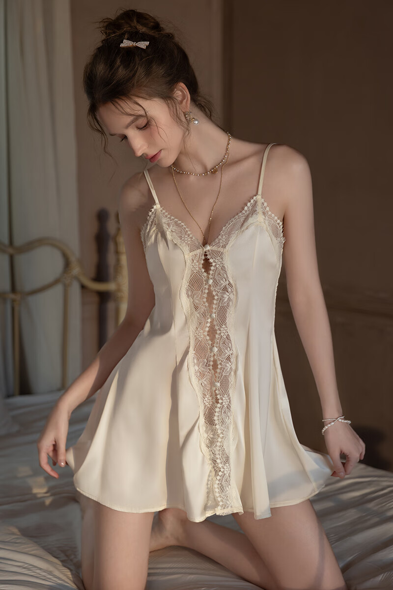 SANDROHOSTESS性感睡衣带胸垫纯欲风蕾丝吊带睡裙短裙家居服女 奶油杏（不带胸垫） 送T裤 M