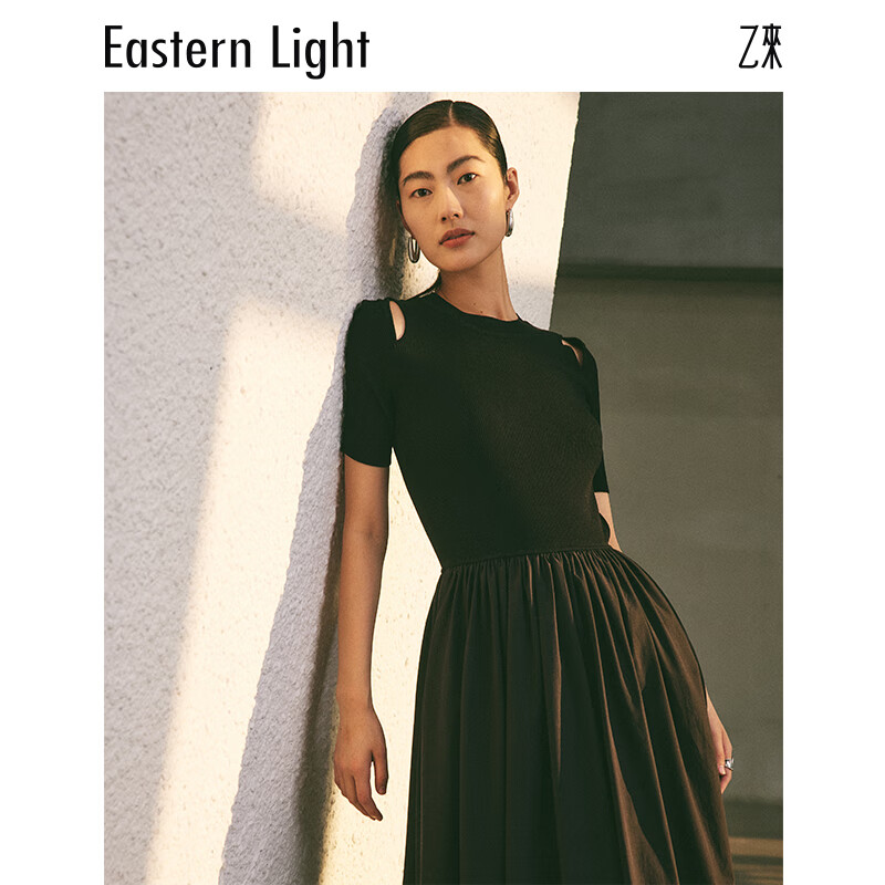 乙来（EASTERN LIGHT）镂空针织拼接连衣裙长款短袖夏季新款显瘦遮肚子气质女装裙子 优雅黑 M