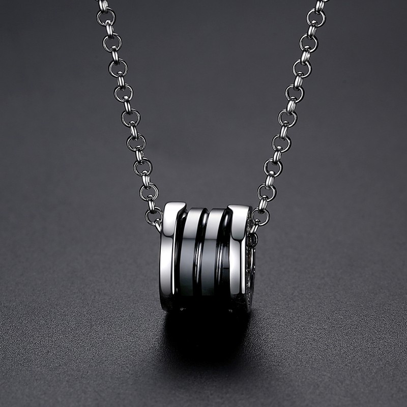 黑色陶瓷吊坠 潮流 街舞嘻哈 长款短款项坠 女饰品 罗马数字版/配50cm