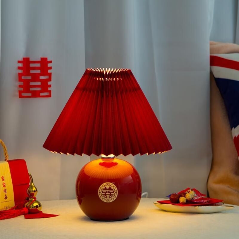 婚庆台灯选购指南：对比评测5款，助你轻松选对浪漫婚房照明！