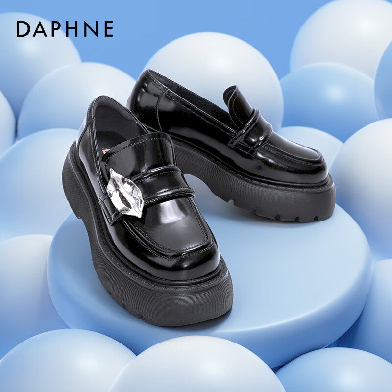 达芙妮【方糖系列】达芙妮月桂叶乐福鞋女鞋新款英伦风小皮鞋单鞋女QJ1 月桂叶 38 京东折扣/优惠券