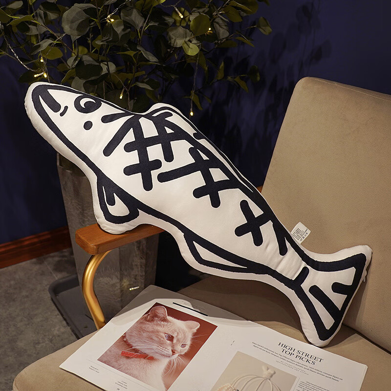 ouoety网红办公室摸鱼抱枕咸上班摸鱼玩偶午睡枕头靠垫男女朋友创意