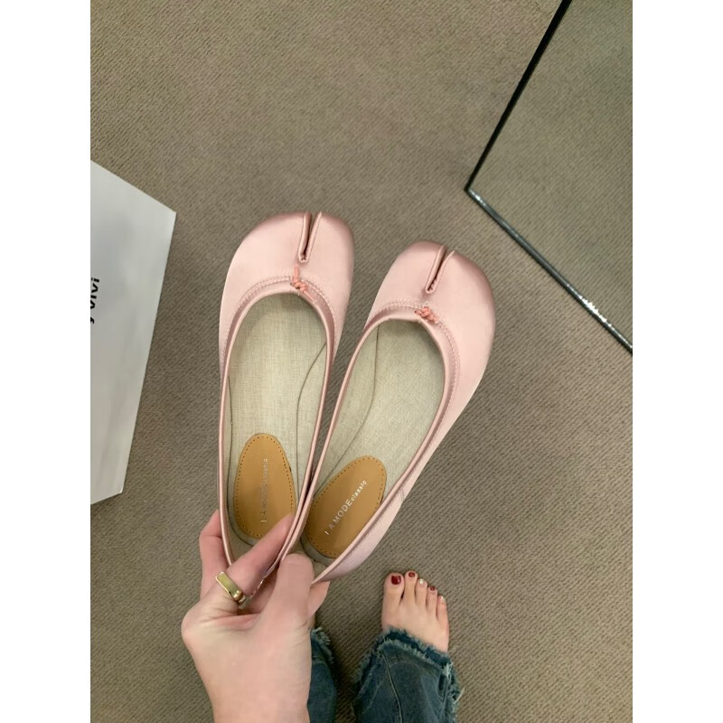 堡勒迪夏季女鞋马蹄鞋浅口豆豆鞋平底缎面猪蹄鞋子2023年新款分趾猪脚