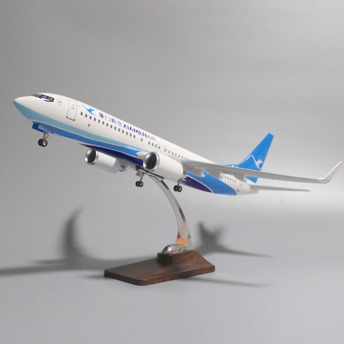 burjuman飞机模型客机波音73747cm带轮子带灯厦门航空厦航波音737-800