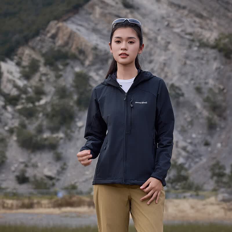 mont·bell 软壳衣女款春秋冬户外防风防泼水保暖舒适连帽外套 1106709 BK黑色 M