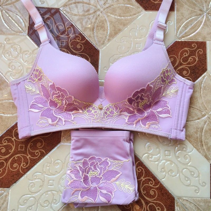 刺绣花好月圆小胸聚拢调整型无钢圈性感文胸套装 牡丹【紫色套装】 34