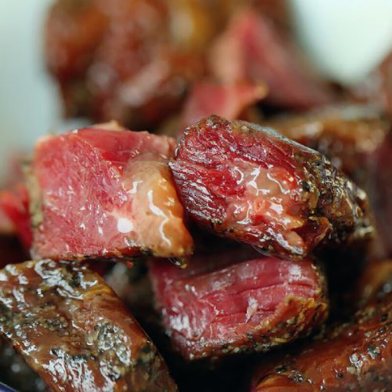 食怀黑胡椒美式烤牛肉粒真牛肉不柴网红即食零食独立小包装二两猫 黑