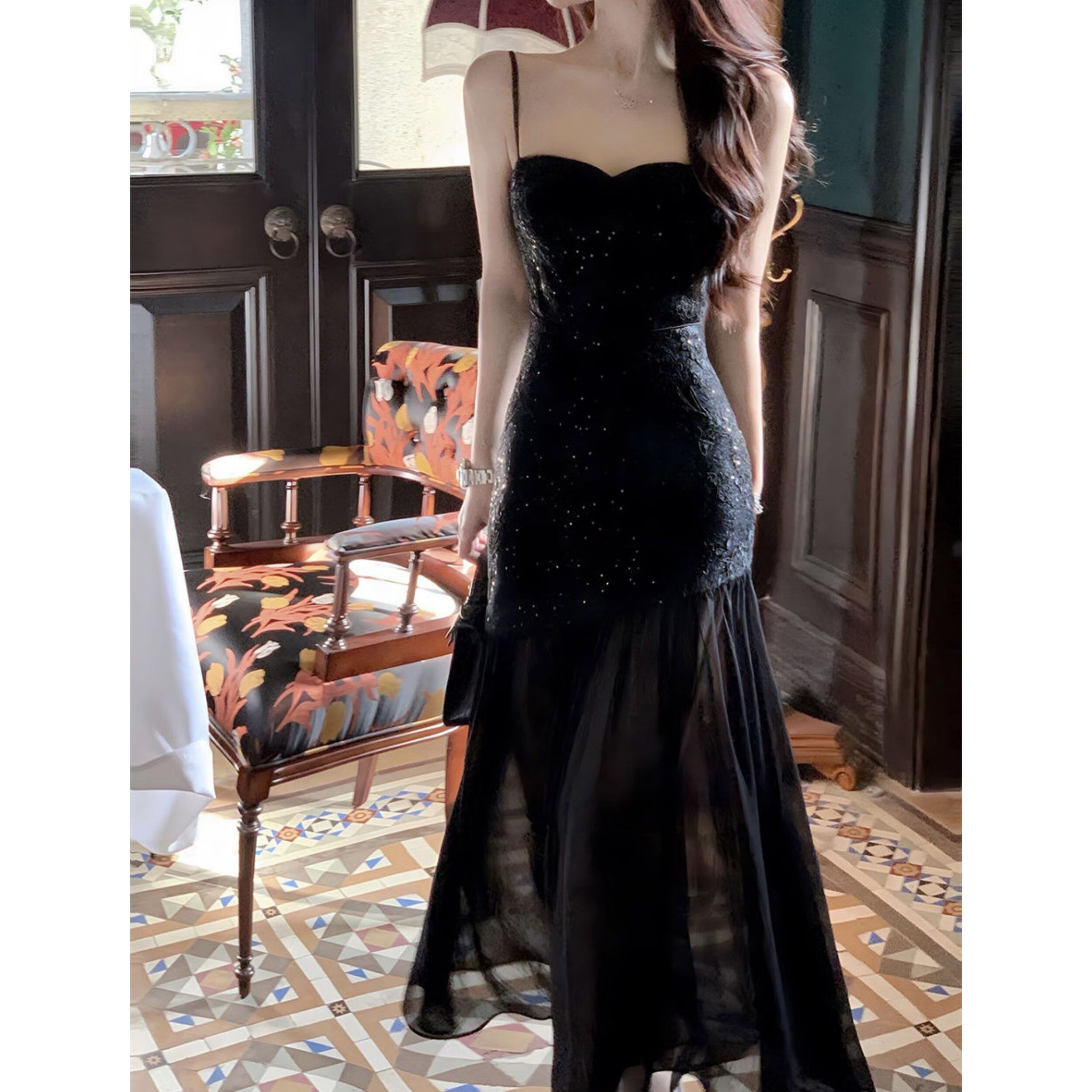 语贝集晚宴礼服女法式名媛气质网纱拼接吊带连衣裙夏季新款重工设计感