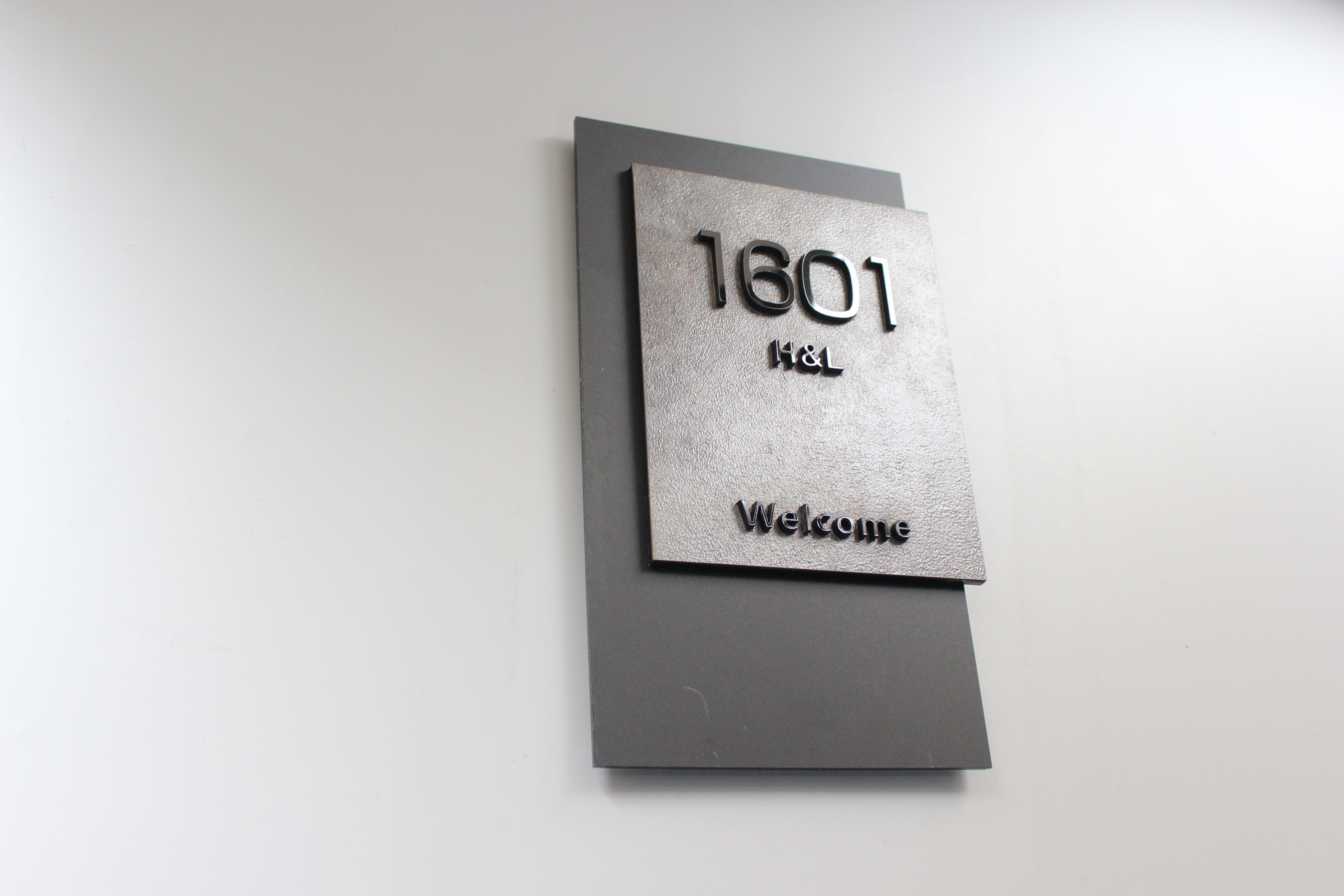 睿爸定制感应门牌高端别墅立体字现代轻奢简约门号牌石纹立体字地址牌