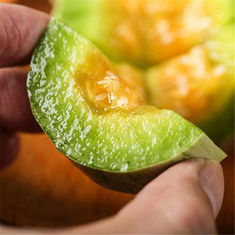 晨臻 羊角蜜瓜羊角蜜甜瓜新鲜博洋9号玲珑香瓜脆甜爽口应季 4斤