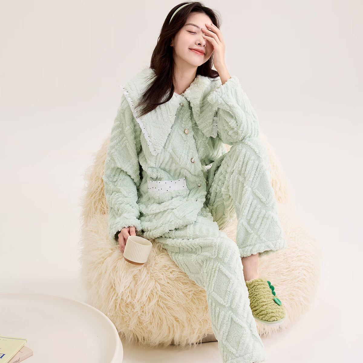 玛伦萨（manza）珊瑚绒睡衣女秋冬季新款公主风加绒加厚双面保暖女士家居服套装 樱花粉 M