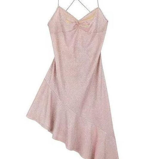 绮岑神明少女裙夏季2020新款性感v领吊带连衣裙美背亮闪闪不规则荷叶