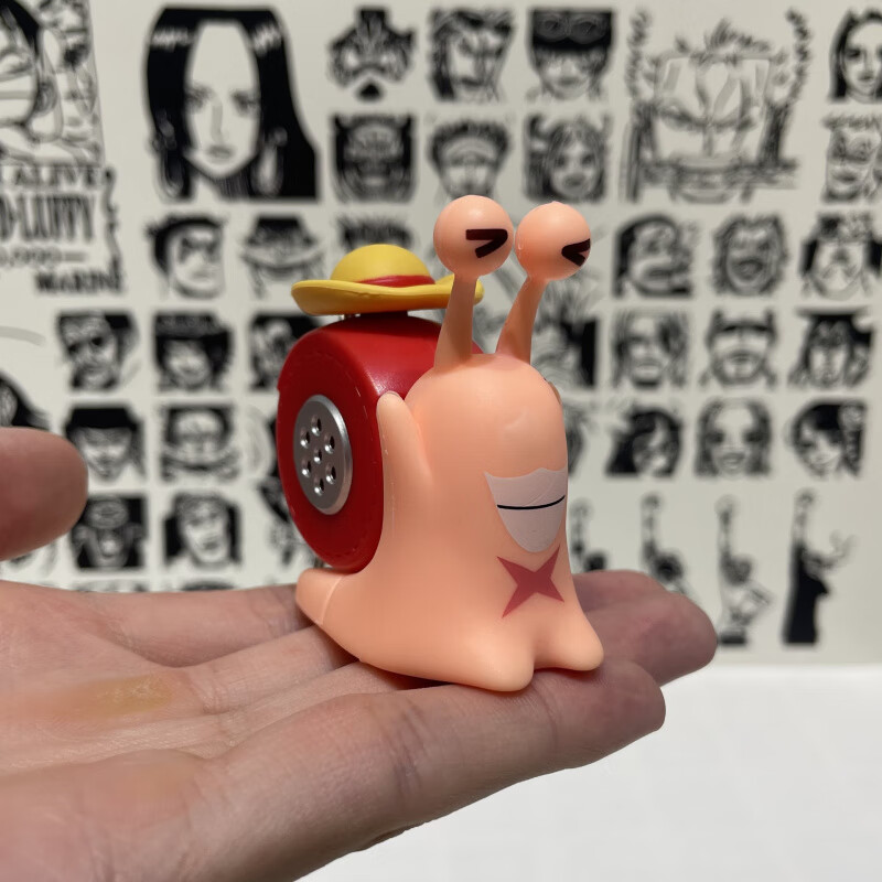 ignb海贼王电话虫挂件说话的路飞萨博艾斯创意蜗牛按压发声钥匙扣