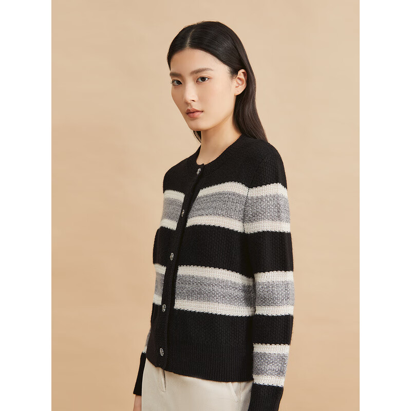 YINER音儿专选冬季女装海马毛羊毛混纺撞色条纹针织衫 黑色 M 38