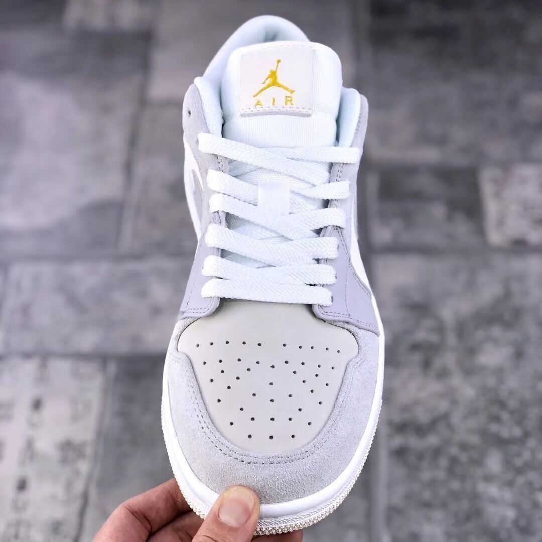 aj1 low paris小巴黎浅灰校园韩版百搭女学生低帮板鞋cv3043-100 aj1