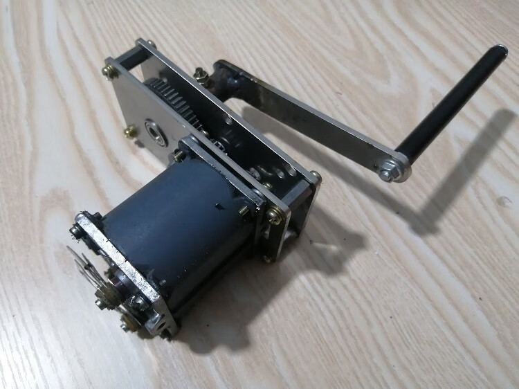 磁石电话机手摇永磁交流发电机220v到380v伏80瓦增速齿轮箱diy 发电机