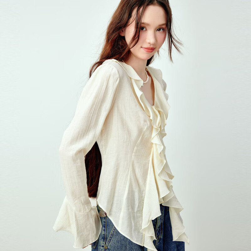 乐町甜美少女感白色荷叶边衬衫女夏季新款时尚百搭肌理感衬衣 米白（现货） S