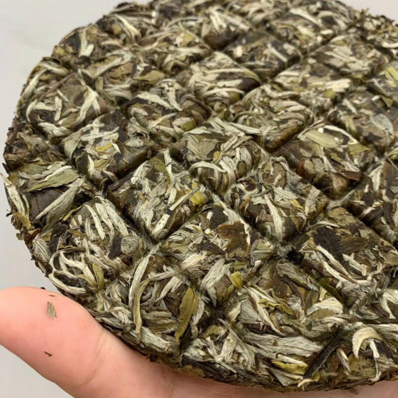 岩亥福鼎的白茶 白牡丹巧克力茶饼 福建白茶饼 150g