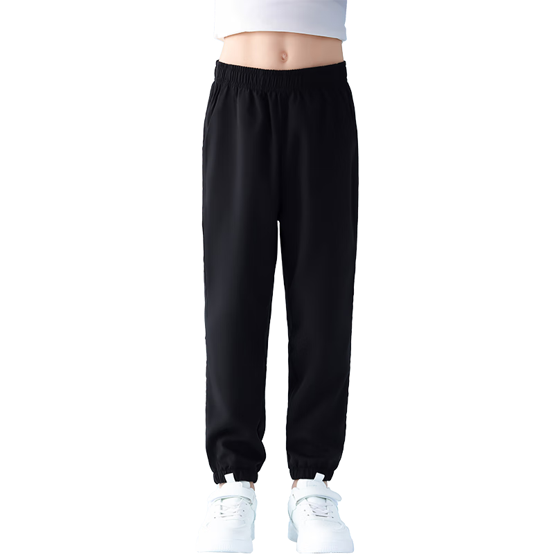 ���ڲ������ϼ��˶�ͯ������ͯ�ļ������˿���ÿ�ѧ�����������˶��� ��ɫ 120