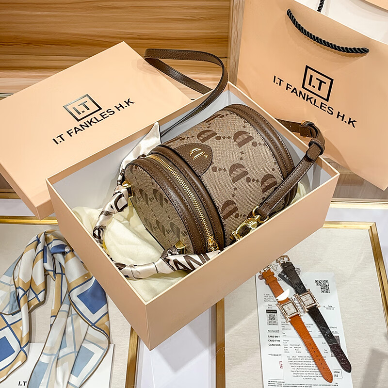 lvboying水桶包女夏2024新款潮包包真皮高级感圆柱形饭桶包斜挎发财