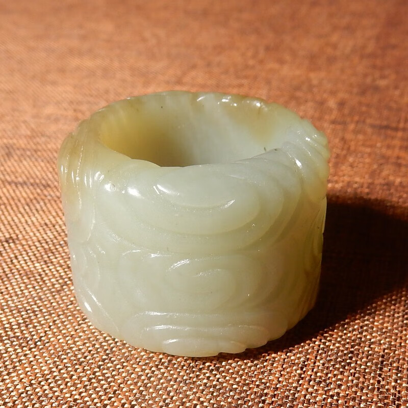 爱优美 和田玉高品质青海料青白玉雕刻戒指扳指可做吊坠挂件h 图片色