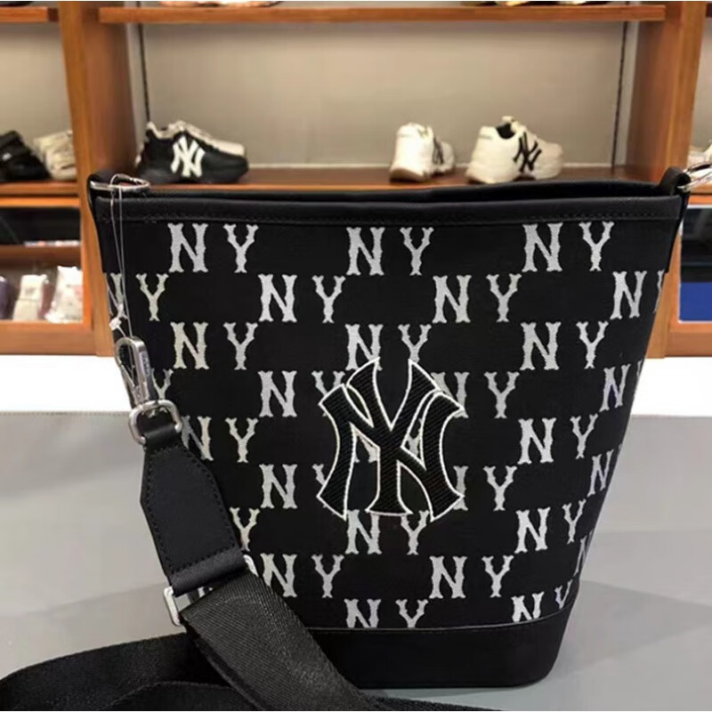 blvcylmlb女包2023春季新款ny满标复古老花包潮流单肩斜挎水桶包大