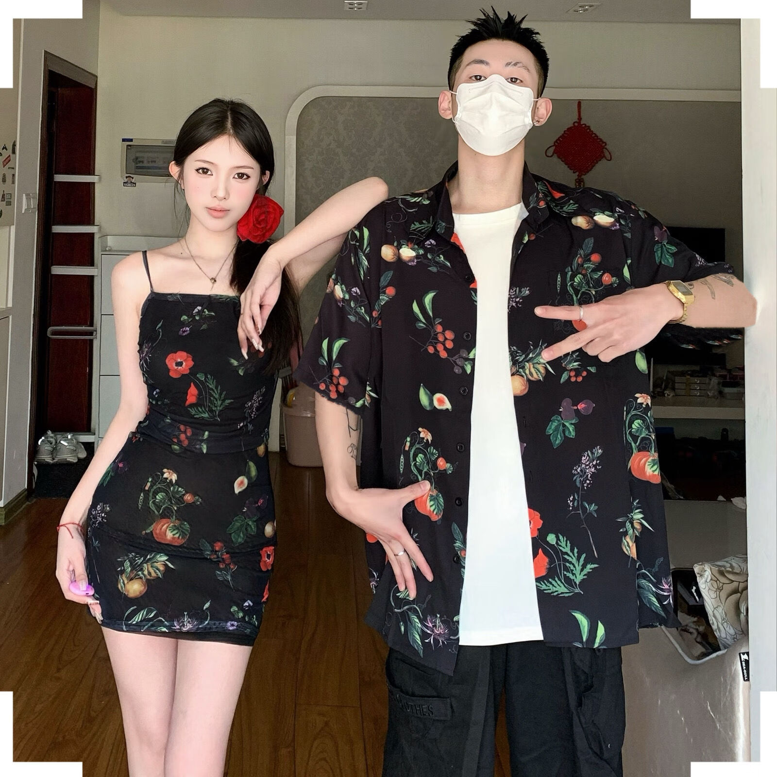 准俊情侣装衣服一女一男 情侣款夏小众设计感情侣装夏季翠花衬衫男女