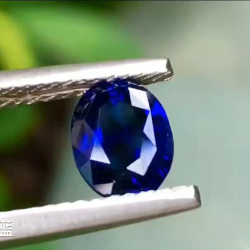 89ct天然无烧皇家蓝 蓝宝石 晶体通透. cgl证书