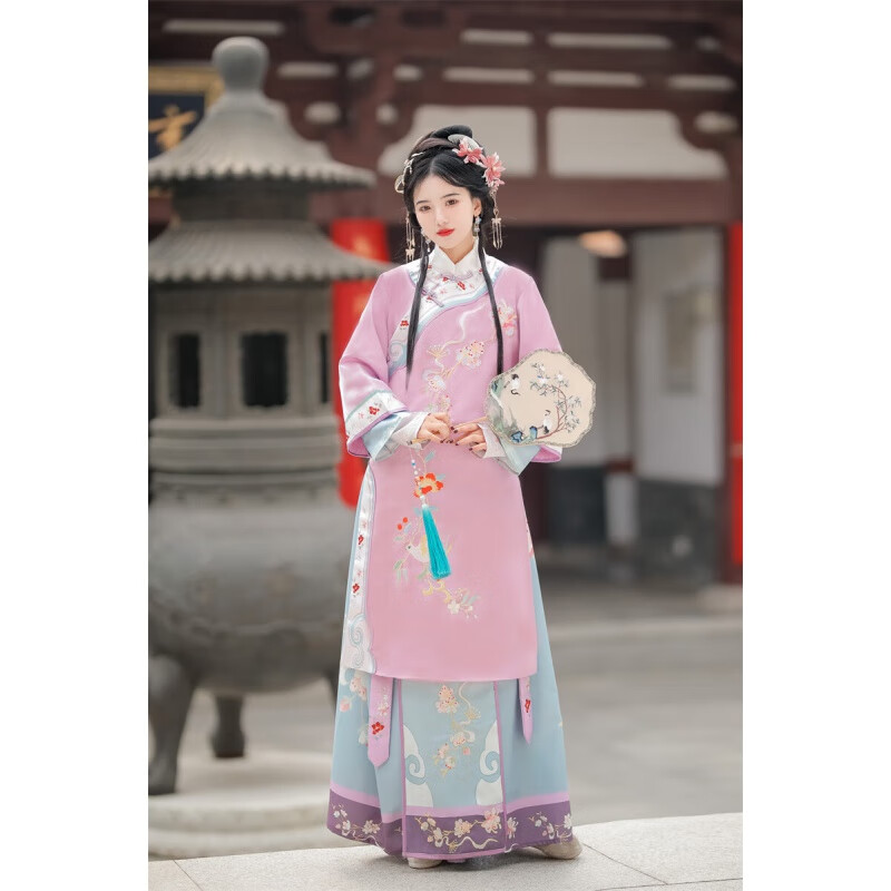亲在清朝格格服服装女成人新中式满族传统衣服古装民国少奶奶演出服