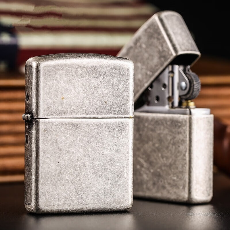 zippozippo打火机 仿古银打火机zippo121fb  定制刻字 送礼佳品
