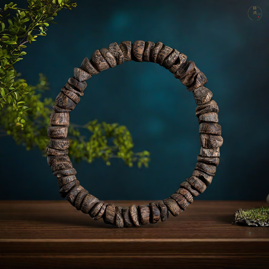 ����Խ�ϸ�ɭ�������γ����ִ����ϴ�����֬���߶���ľ�����ŷֳ�ˮ�� ���������10g���� 580Ԫ