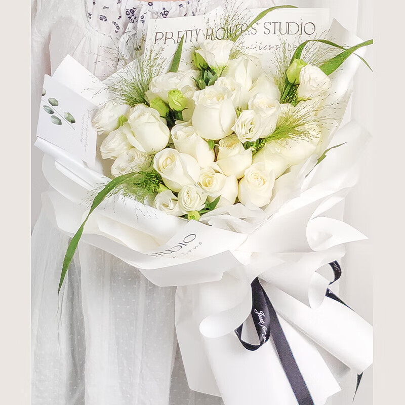 【满天星辰】19朵白玫瑰玫瑰满天星花束