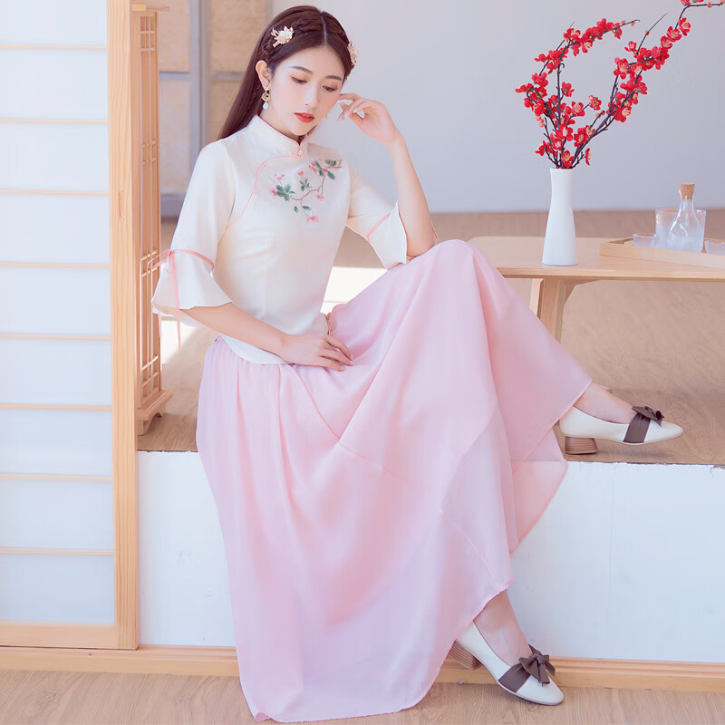 绘自然2022夏季新品学生改良旗袍上衣民国风女装日常两件套装汉服连衣裙 杏衣+618粉裙 2XL[120斤左右]属于什么档次？