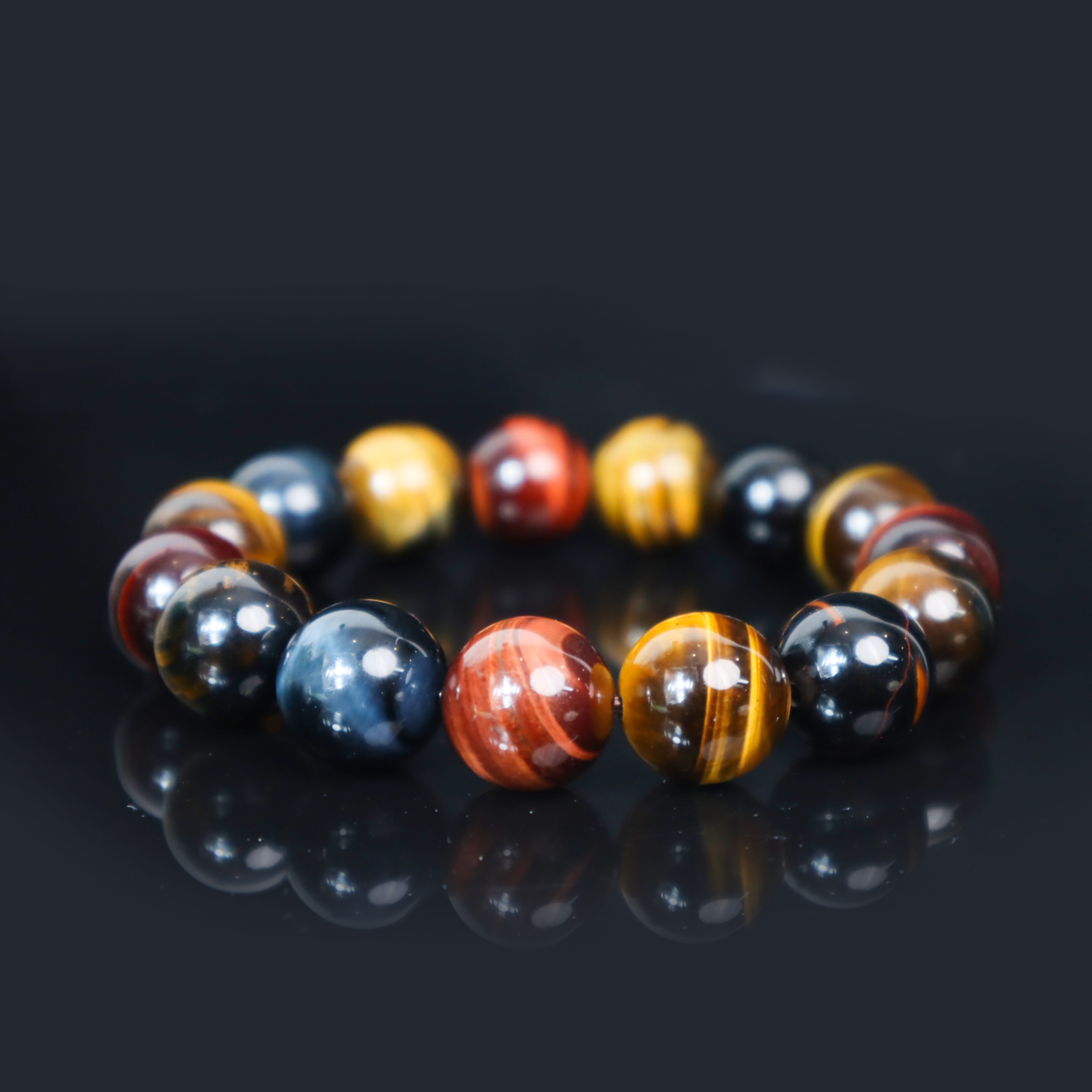 瓶凡香港安伯曼彩虎眼石全珠手串14mm左右