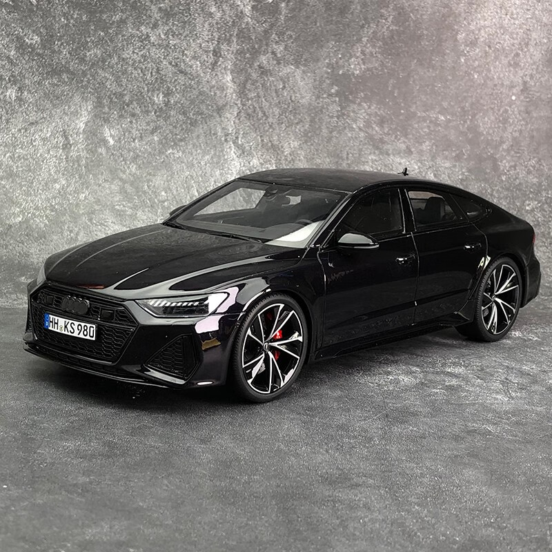 奥迪rs7图片高清 漂亮,奥迪rs7西装暴徒壁纸 1:18 奥迪rs7 sportback 黑武士 树脂限量仿真汽车模型 黑色 轿车