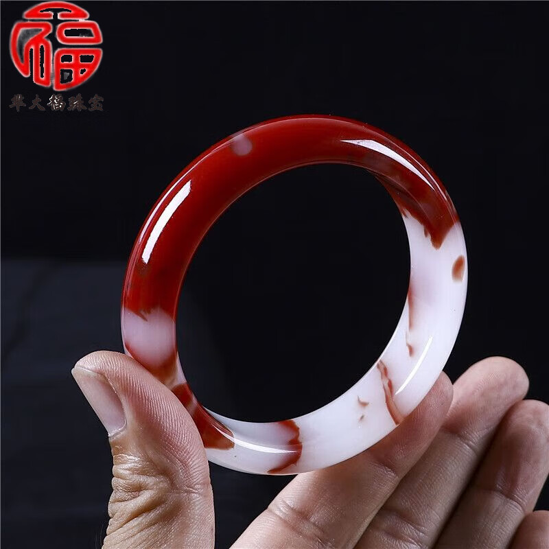芈大福新疆和田玉鸡i血玉镯子女款玛瑙玉石送妈妈年轻手镯 鸡i血红