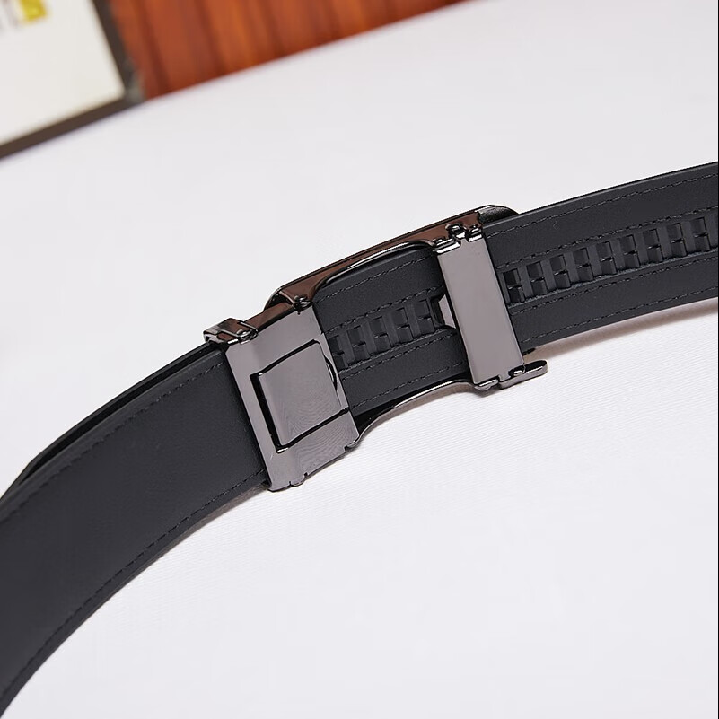 喜来登(SHERIDAN) 新款男士腰带 礼盒装 牛皮 商务休闲自动扣皮带 情人节礼物 NL250353S