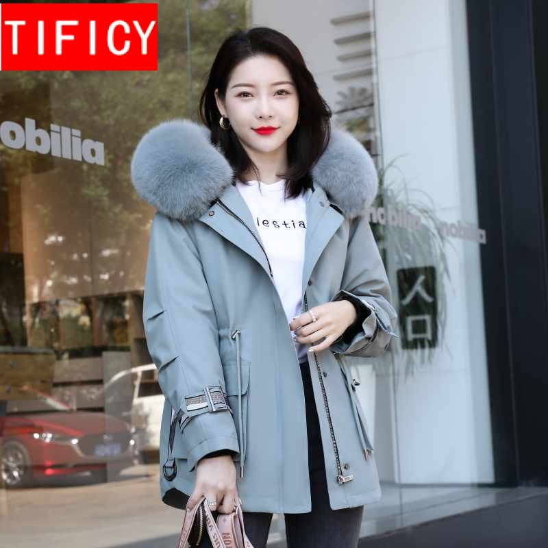 国际高档品牌女装特价进口品质21年皮草外套冬2021年新款派克服女年轻