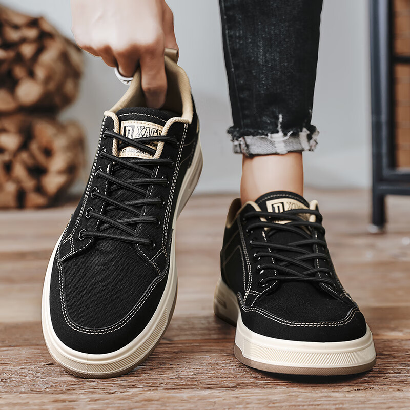 柏纳欧夏天配牛仔短裤的男鞋透气运动休闲板鞋男士帆布鞋板鞋 黑色 39