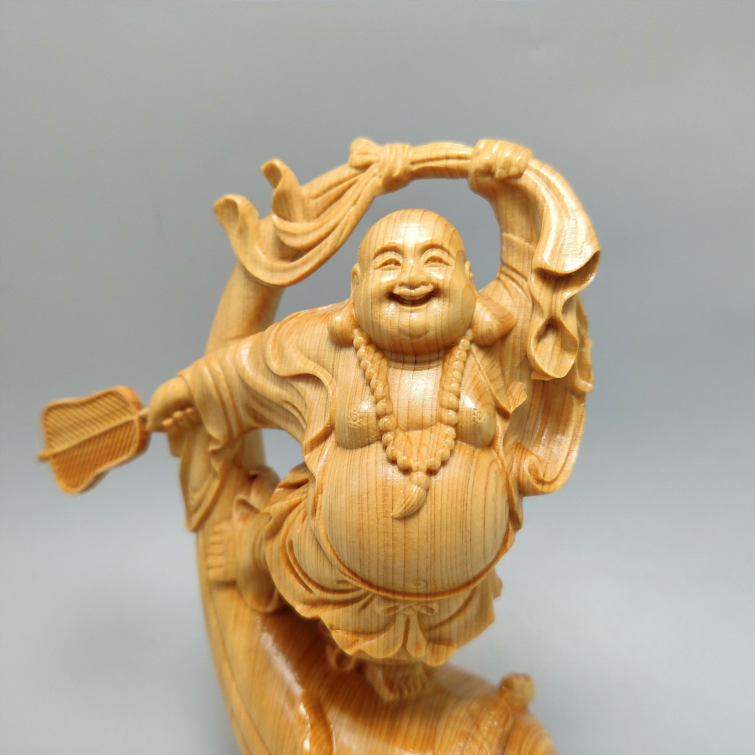 太行崖柏镂空精雕布袋和尚摆件京东拍卖精选