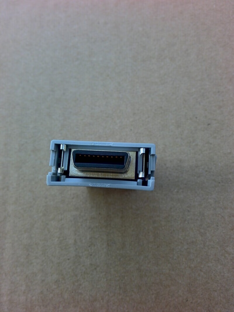 pcr-e20fs pcr-v20la 发那科伺服编码器插头honda连接器 da连接器