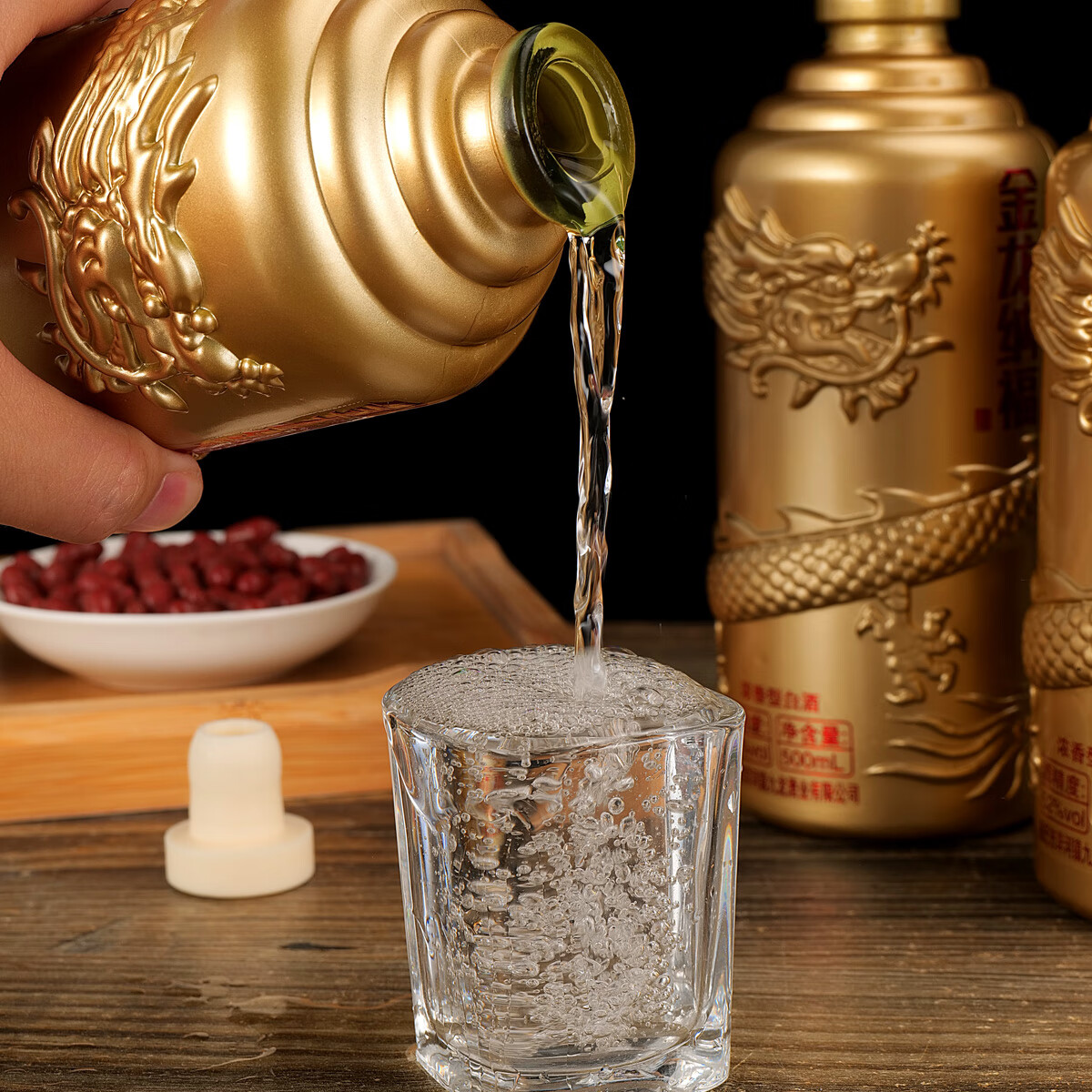 九龙潭金龙纳福鸿运来2024辰龙年纪念酒浓香型52度500ml*6瓶有周转箱 52度 500mL 6瓶