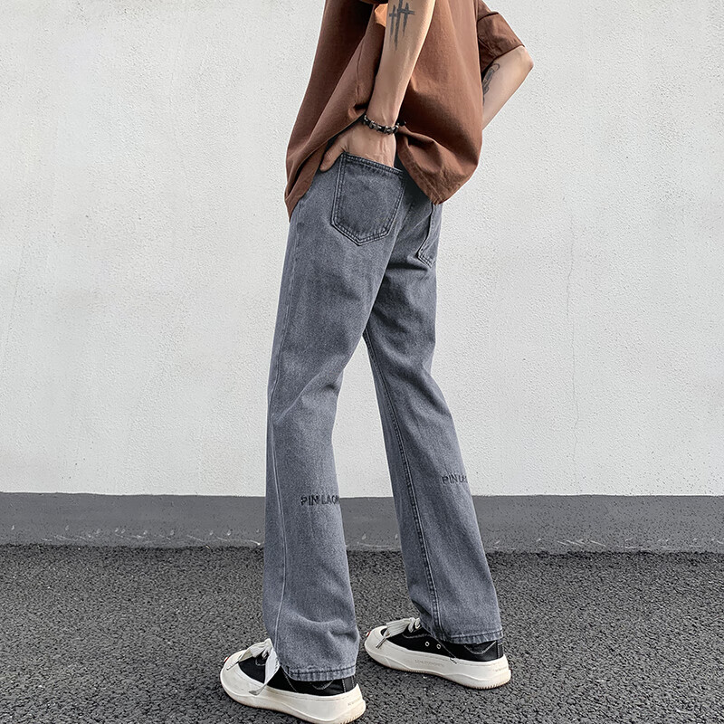 临尤美式高街水洗做旧牛仔裤男春夏季潮牌字母刺绣直筒微喇显瘦长裤子
