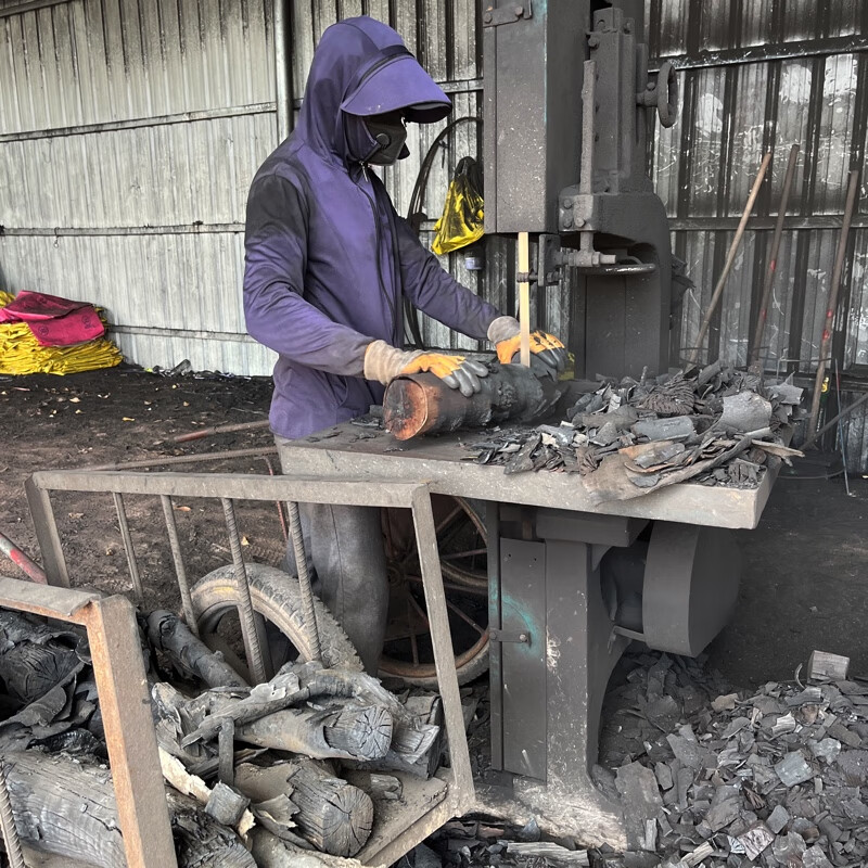 烧烤炭木炭无烟围炉煮茶烤火取暖铜火锅烤火炉荔枝苹果梨木原木炭 精选小块荔枝炭（ 易点燃，适合小炉） 9.5斤（含箱）