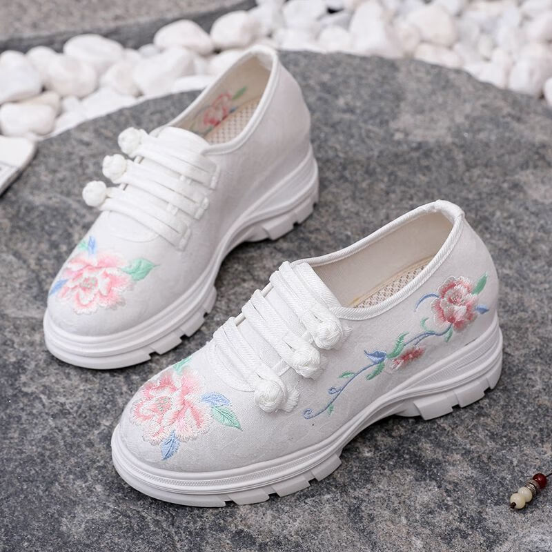 凊知柠汉服鞋女秋季单鞋古风鞋子民族风绣花鞋厚底内增高休闲运动鞋