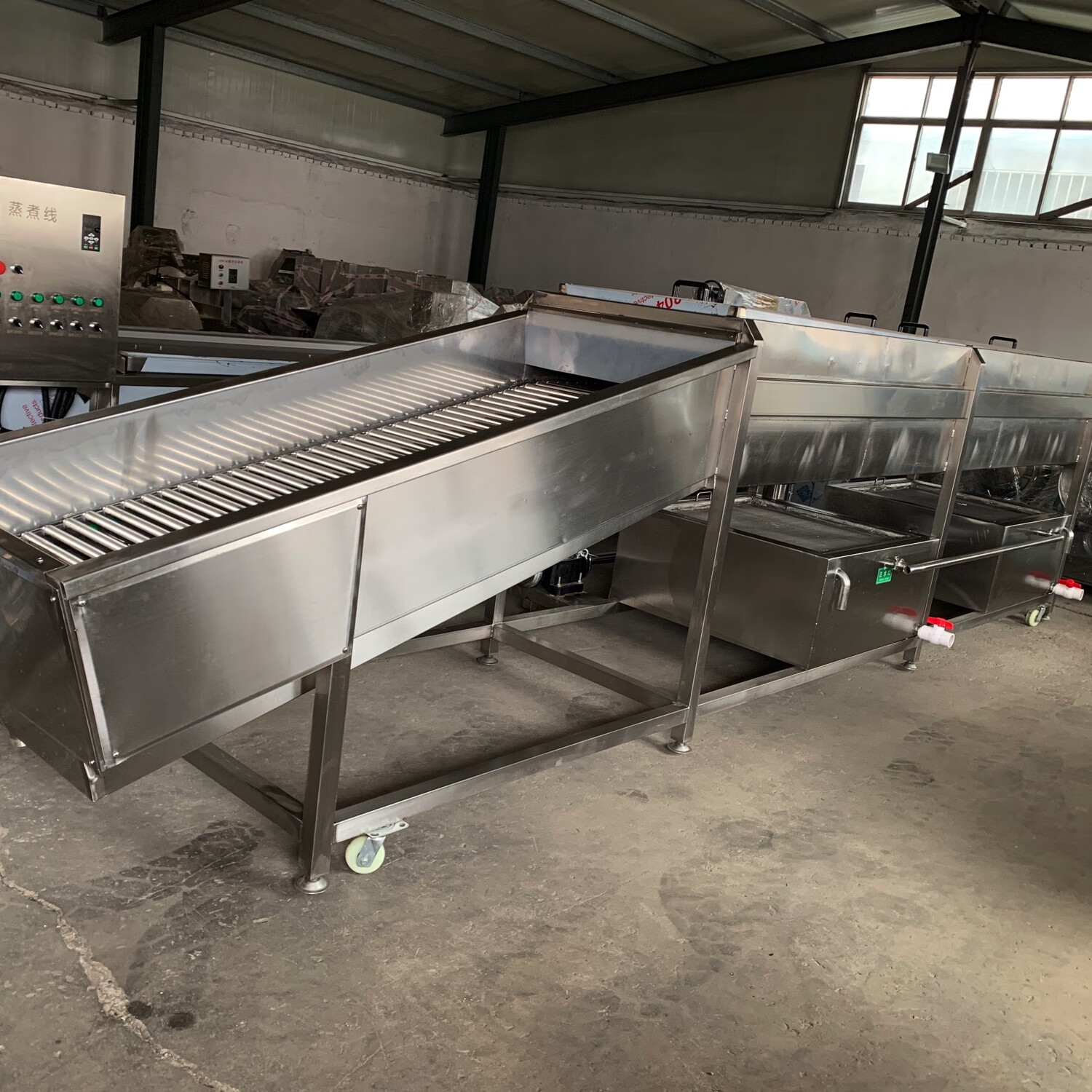 全自动玉米滚杠清洗机 喷淋清洗机 玉米去毛去杂清洗机 厂家定制