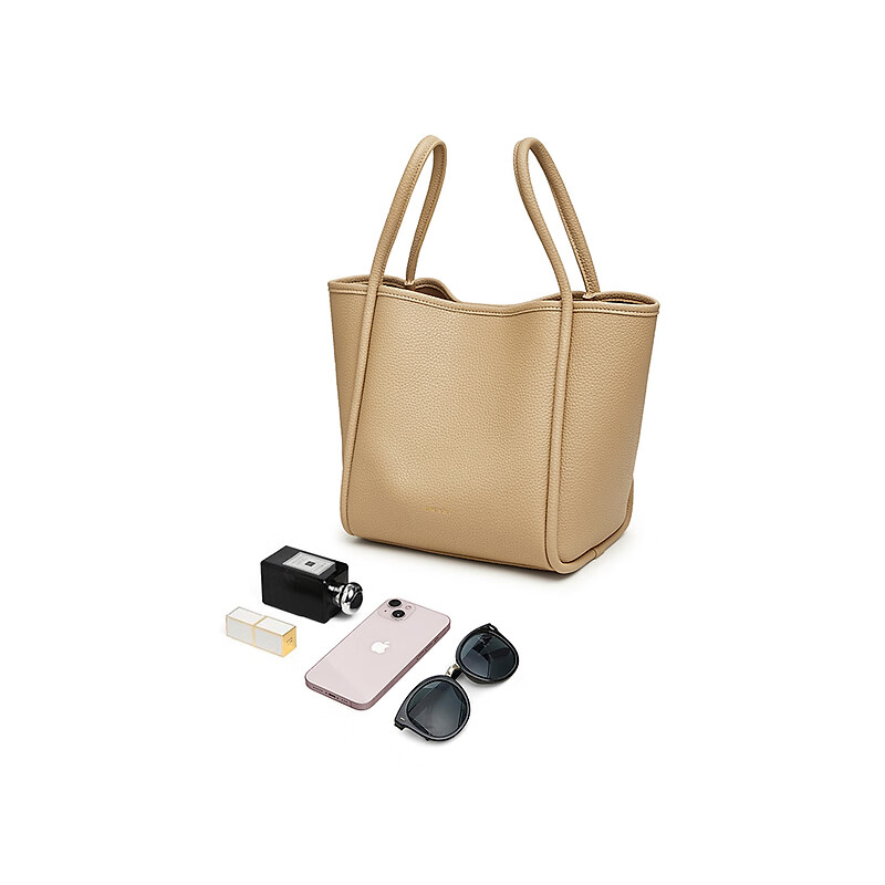 PLUS��Ա��TATA ���� ���ʴ�����ͨ�����ذ� Ů�����м�Լ�����Ӱ� NB333CX3  123.55Ԫ����