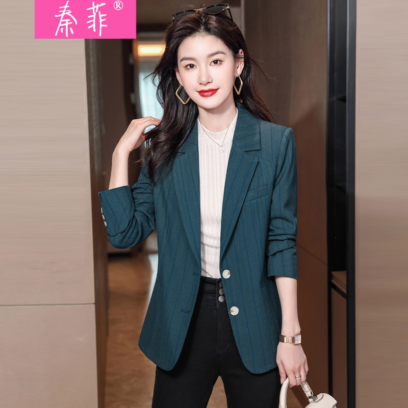 春秋新款时尚修身显瘦韩版气质英伦风休闲短款小个子职业通勤西服女士