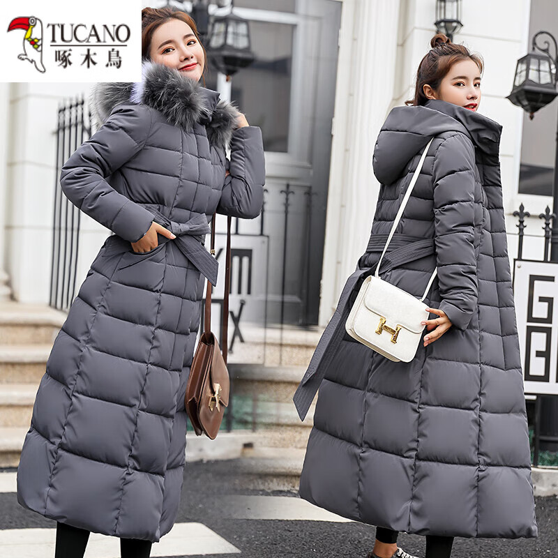 啄木鸟羽绒服长款女过膝收腰韩版轻奢2023冬装修身显瘦加厚大毛领